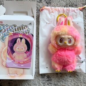 POP MART Labubu Big Into Energy “LOYALTY” Keychain – 100% Authentic- OPEN BOX-1